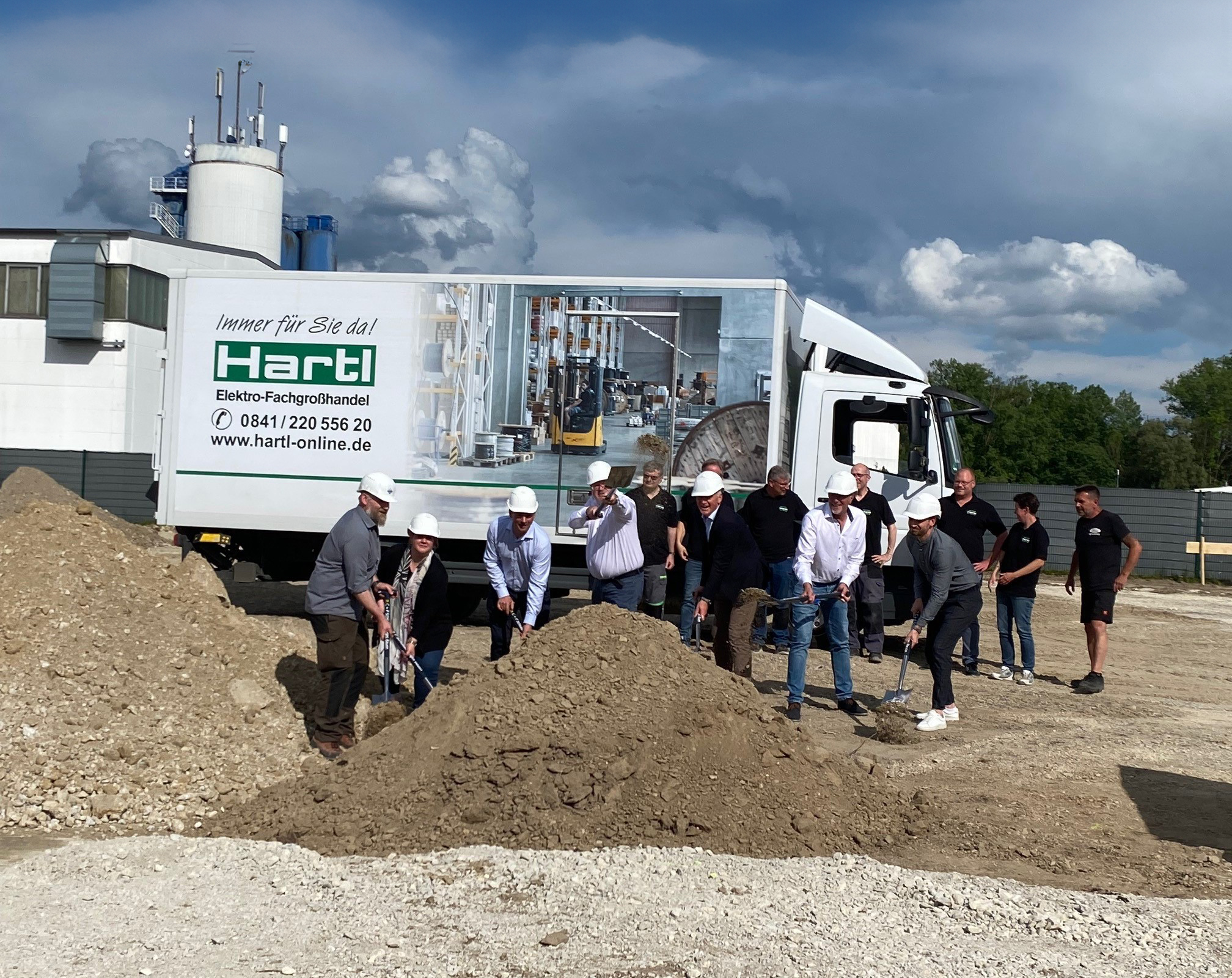 Martin Hartl Elektro Fachgroßhandel Gmbh Hartl Elektro-Fachgroßhandel GmbH - Wir liefern mehr als Ware